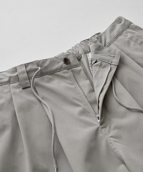 RUUBON（ルーボン）の「【RUUBON】2tack wide half pants / ツータックワイドハーフパンツ（その他パンツ・メンズ・ナチュラル/ブラック・S/M/L）」の13枚目の写真