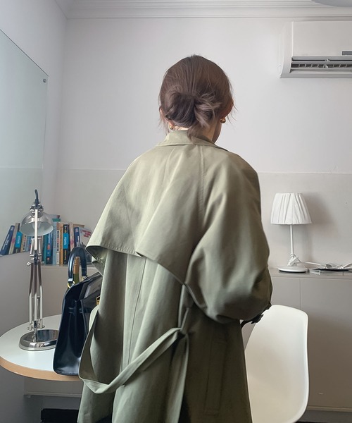 Doula Doula(ドゥーラドゥーラ)の「ミドル丈トレンチコート(トレンチコート・レディース・ベージュ/カーキ・FREE)」の17枚目の写真