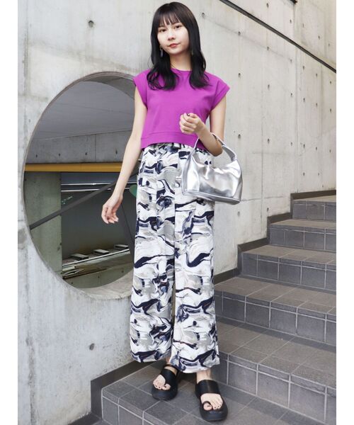 MURUA（ムルーア）の「クロップドボックスタンク（タンクトップ・レディース・ホワイト/ブラック/パープル・FREE）」の15枚目の写真