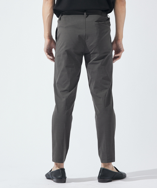 ABAHOUSE GRAY(アバハウスグレイ)の「【セットアップ対応/接触冷感】ハイブリット リラックス スラックス(スラックス・メンズ・グレー/ブラック/ネイビー/ライトグレー/モカ/ダークブラウン・46/48/50/52)」の9枚目の写真