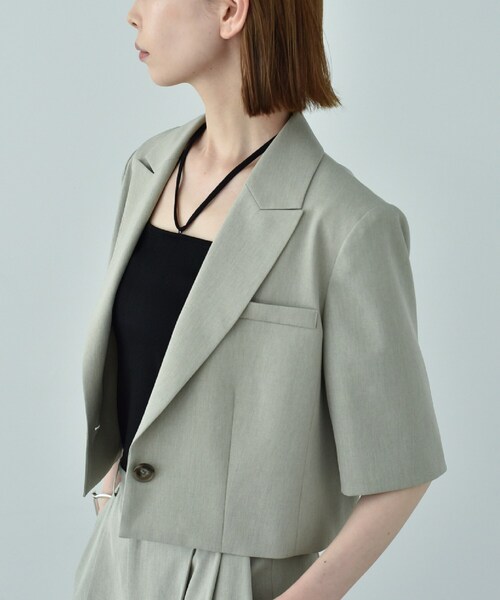 CODE A（コードエー）の「cropped jacket（テーラードジャケット・レディース・ブラック/ナチュラル/サンドベージュ・00）」の11枚目の写真