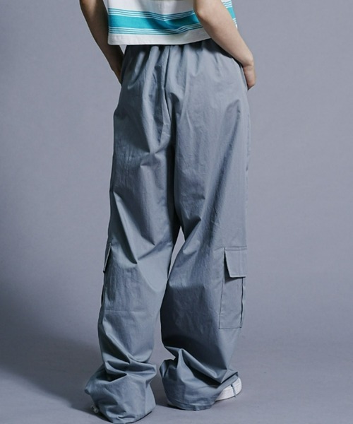 ムラサキスポーツ（ムラサキスポーツ）の「【ムラサキスポーツ限定】KOREA コリア/コットンワイドカーゴパンツ K-BELPOST3F26（カーゴパンツ・レディース・ブラック/グレイッシュブルー/スモークピンク・FREE）」の18枚目の写真