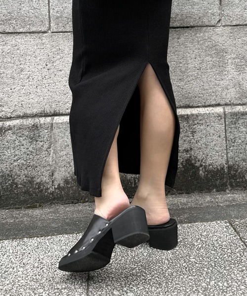 LVEU.（ラブユ.）の「【LVEU.】ハートネックショートスリーブタイトワンピース / ワンピース ワンピ タイト ロング ミモレ ハートネック カットソー リブ ストレッチ 半袖 ブラック（ワンピース・レディース・ブラック・FREE）」の6枚目の写真
