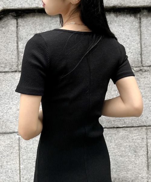 LVEU.（ラブユ.）の「【LVEU.】ハートネックショートスリーブタイトワンピース / ワンピース ワンピ タイト ロング ミモレ ハートネック カットソー リブ ストレッチ 半袖 ブラック（ワンピース・レディース・ブラック・FREE）」の10枚目の写真