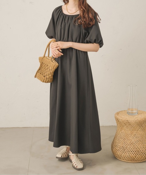 Ambre Neige(アンブルネージュ)の「ギャザーバックリボンワンピース/【WEB/EC限定商品】(ワンピース・レディース・モカ/ブラック/アイボリー・FREE)」の18枚目の写真
