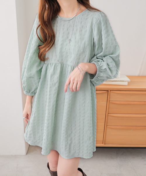 チェック柄ふくれジャガードペプラムチュニック（シャツ/ブラウス