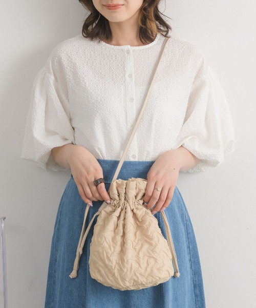 RETRO GIRL(レトロガール)の「ポコポコ巾着ショルダーBAG(ショルダーバッグ・レディース・ベージュ/ブラック/アイボリー・FREE)」の5枚目の写真