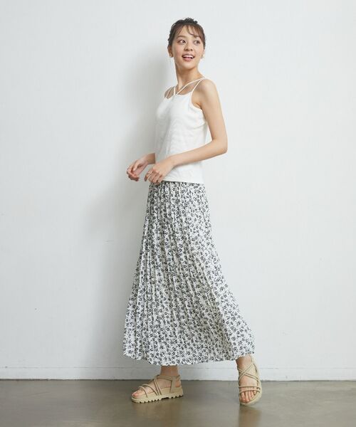 RETRO GIRL(レトロガール)の「楊柳プリーツSK(スカート・レディース・オレンジ/ホワイト系その他/ブラック/ナチュラル・FREE)」の11枚目の写真