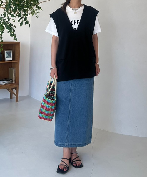 un dix cors(アンディコール)の「CLOCHETEEフロッキーロゴTシャツ(Tシャツ/カットソー・レディース・ベージュ/オフホワイト/チャコールグレー・FREE)」の11枚目の写真