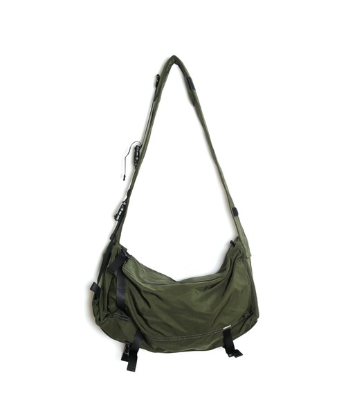 MASSIVE STORE(マッシブストア)の「【recomend selection/セレクト】3WAYメッセンジャーBAG(ショルダーバッグ・メンズ・ベージュ/ブラック/カーキ・FREE)」の3枚目の写真