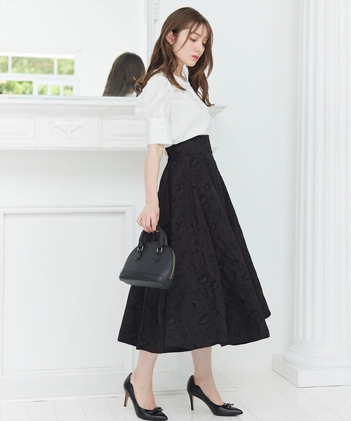 CHANEL シルク ココマークレース エンブロイダリー パールボタンシャツ 9558825664542.jpg