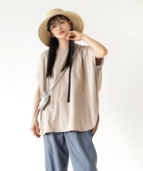 MIMIMEMETE（ミミメメット）の「バイオ天竺 ギャザーオーバーチュニック（Tシャツ/カットソー・レディース・ブラック/グレイッシュベージュ・M）」の5枚目の写真