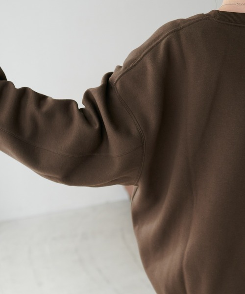 DISCOAT(ディスコート)の「【ユニセックス】BOISE刺繍ロゴスウェット《WEB限定》(スウェット・レディース・ブラウン/ブラック/ライトベージュ・FREE)」の19枚目の写真