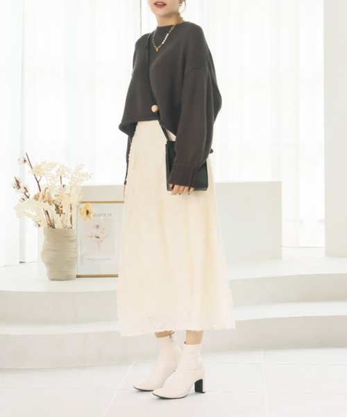 VIVIAN（ヴィヴィアン）の「スクエアトゥプレートヒールストレッチショートブーツ（ブーツ・レディース・ダークブラウン/ブラック/アイボリー/ブラック系その他3/グレー/グレー系その他7・M/LL/L/S/SS）」の9枚目の写真