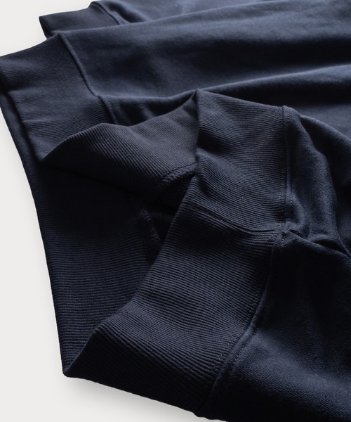 GLOVE HOUSE（グローブハウス）の「WOLFワンポイント刺繍ハーフジップスウェット/パイピング/オーバーサイズ/ユニセックス（スウェット・メンズ・ホワイト系その他/アッシュグレー/ネイビー/ホワイト/ブルー・M/L）」の14枚目の写真