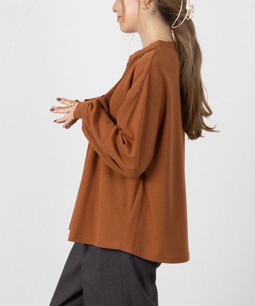 NAVY（ネイビー）の「NAVY ストレッチ ピンタックシャツ（シャツ/ブラウス・レディース・アイボリー/ブラック/キャメル・フリー）」の5枚目の写真