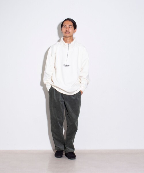 Dickies(ディッキーズ)の「【Dickies/ディッキーズ】ロゴ刺繍 ハーフジップスウェット(スウェット・メンズ・アイボリー/ダークブラウン/ネイビー・M/L/XL)」の18枚目の写真