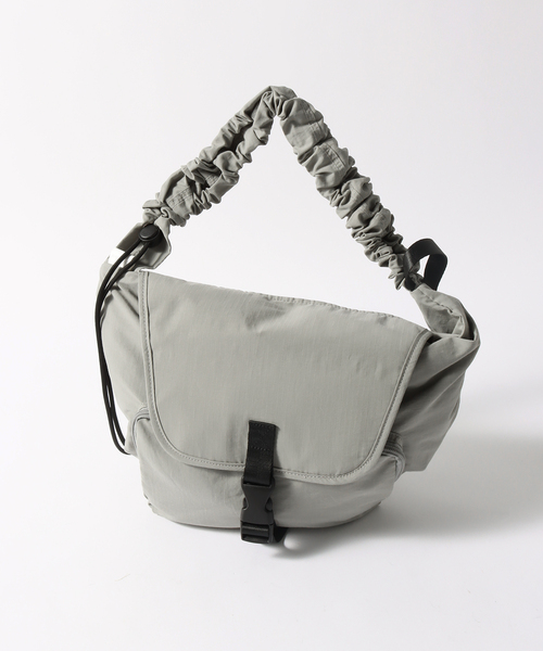 B.C STOCK（ベーセーストック）の「【fellowww / フェロー】別注 ボディバッグ（ショルダーバッグ・メンズ・ベージュ/ブラック/グリーン/チャコールグレー・FREE）」の19枚目の写真