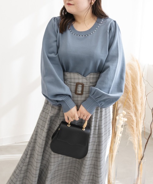 CLETTE(クレット)の「パール使いスポンジニット(ニット/セーター・レディース・ラベンダー/ブラック/ブルー・LL/3L/4L)」の9枚目の写真