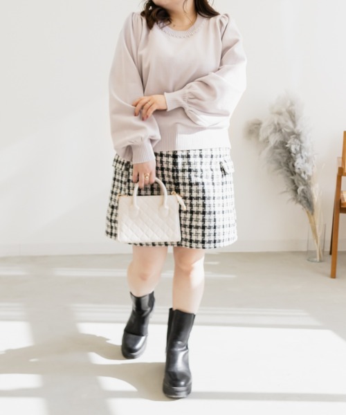 CLETTE(クレット)の「パール使いスポンジニット(ニット/セーター・レディース・ラベンダー/ブラック/ブルー・LL/3L/4L)」の14枚目の写真