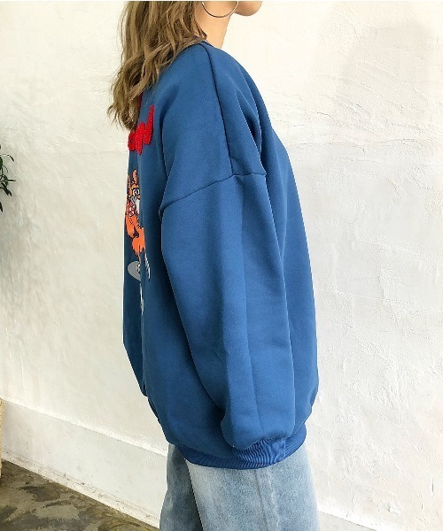 SHEENA（シーナ）の「WolfDog刺しゅうルーズトレーナー（スウェット・レディース・ブラック/パープル/イエロー/グレー/チャコールグレー/ブルー/グリーン・M）」の9枚目の写真