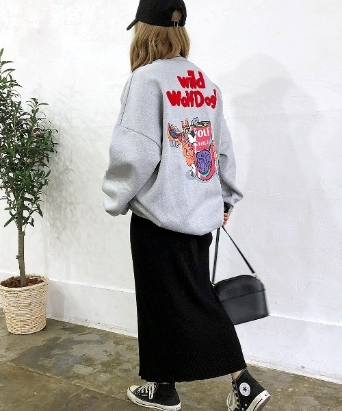 SHEENA（シーナ）の「WolfDog刺しゅうルーズトレーナー（スウェット・レディース・ブラック/パープル/イエロー/グレー/チャコールグレー/ブルー/グリーン・M）」の19枚目の写真