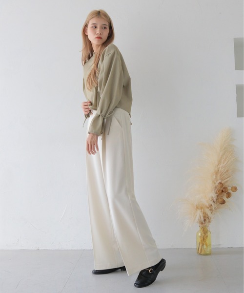 CLEIO（クレイオ）の「【CLEIO】袖リボンタックブラウス/SLEEVE TUCK BLOUSE/980-11616（シャツ/ブラウス・レディース・グレー/アイボリー/ベージュ・FREE）」の21枚目の写真