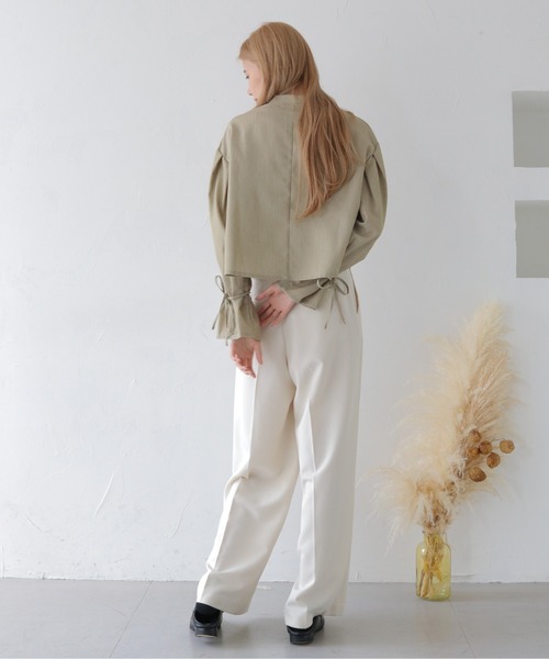 CLEIO（クレイオ）の「【CLEIO】袖リボンタックブラウス/SLEEVE TUCK BLOUSE/980-11616（シャツ/ブラウス・レディース・グレー/アイボリー/ベージュ・FREE）」の22枚目の写真