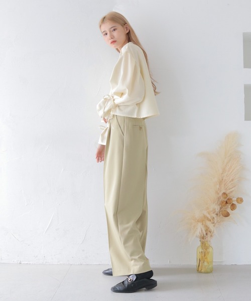 CLEIO（クレイオ）の「【CLEIO】袖リボンタックブラウス/SLEEVE TUCK BLOUSE/980-11616（シャツ/ブラウス・レディース・グレー/アイボリー/ベージュ・FREE）」の16枚目の写真
