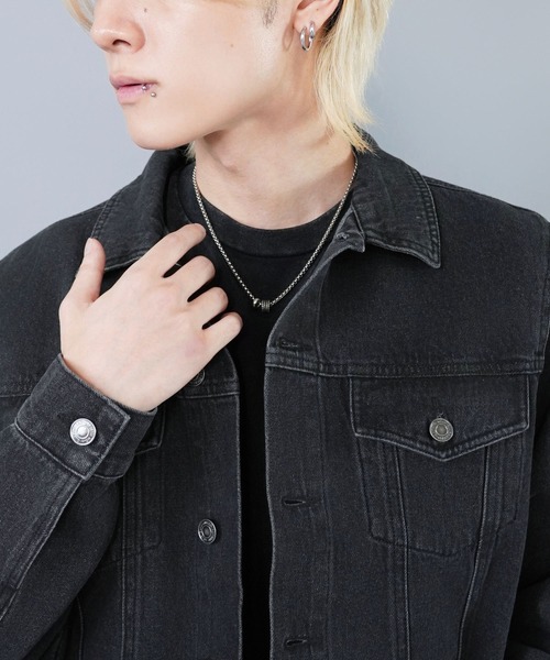 SPINNS（スピンズ）の「3サイズ展開シルバーフープピアス/シンプルデザイン/ユニセックス対応（ピアス（両耳用）・メンズ・シルバー・M/L/S）」の8枚目の写真