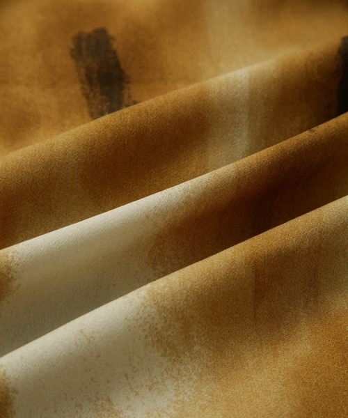 JUNRED（ジュンレッド）の「グラデーションプリントオープンカラーシャツ（シャツ/ブラウス・メンズ・ブラック/ベージュ・S/M/L）」の5枚目の写真