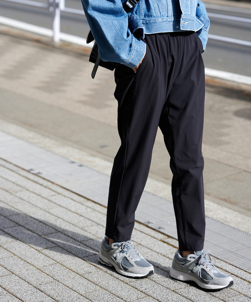 JOURNAL STANDARD（ジャーナルスタンダード）の「《追加》ナイロンストレッチパンツ（その他パンツ・レディース・ベージュ/ブラック/カーキ/ブルー・34/36/38/40）」の8枚目の写真