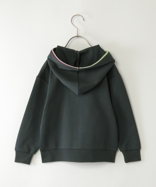 ikka（イッカ）の「ポンチジップ配色パーカー（120~160cm）（パーカー・キッズ・スモークグレー/チャコールグレー・120/130/140/150/160）」の10枚目の写真