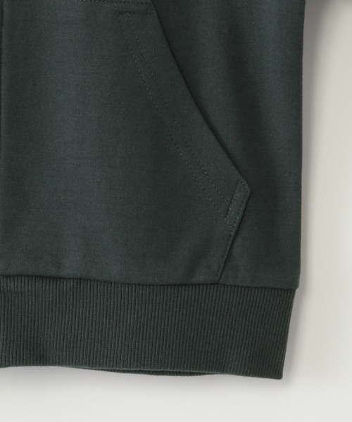 ikka（イッカ）の「ポンチジップ配色パーカー（120~160cm）（パーカー・キッズ・スモークグレー/チャコールグレー・120/130/140/150/160）」の11枚目の写真