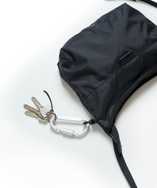 BAGJACK（バッグジャック）の「BAICYCLON by bagjack MINI SHOULDER BAG (BCL-56)（バックパック/リュック・メンズ・ブラック/ブラック系その他・FREE）」の10枚目の写真