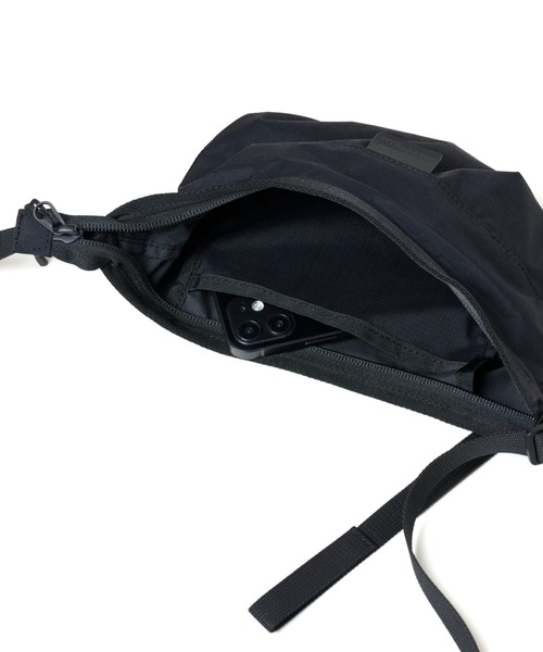 BAGJACK（バッグジャック）の「BAICYCLON by bagjack MINI SHOULDER BAG (BCL-56)（バックパック/リュック・メンズ・ブラック/ブラック系その他・FREE）」の4枚目の写真