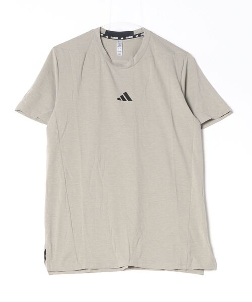 adidas(アディダス)の「アディダス adidas Designed for Training ワークアウト半袖Tシャツ(Tシャツ/カットソー・メンズ・ブラウン/ブルー/サンドグレー・S/M/L/LL/3L)」の1枚目の写真