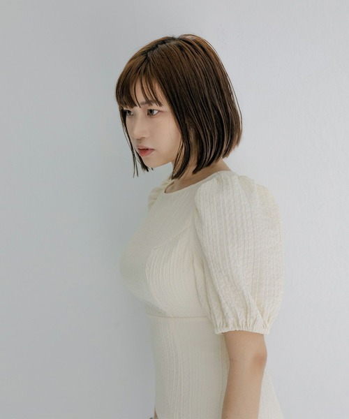 mimi toujours(ミミトゥジュール)の「パフスリーブ バックシャン ワンピース mimi toujours×nono(ワンピース・レディース・ホワイト/ブラック/ピンク・M)」の6枚目の写真