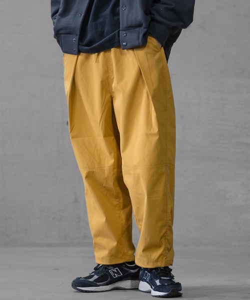 JOHN'S CLOSET(ジョンズクローゼット)の「【t】ナチュラルストレッチ裾ドローコード バルーンワイドパンツ(スラックス・メンズ・ブラック/カーキ/マスタード/ロイヤルブルー/ホワイト/ブラウン/グリーン・X-LARGE/MEDIUM/LARGE)」の7枚目の写真