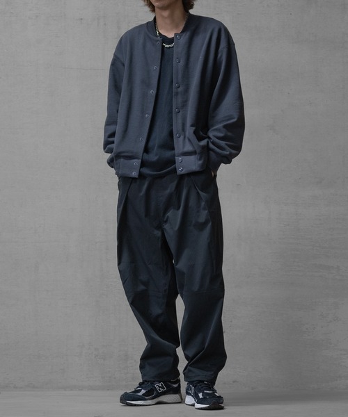 JOHN'S CLOSET(ジョンズクローゼット)の「【t】ナチュラルストレッチ裾ドローコード バルーンワイドパンツ(スラックス・メンズ・ブラック/カーキ/マスタード/ロイヤルブルー/ホワイト/ブラウン/グリーン・X-LARGE/MEDIUM/LARGE)」の21枚目の写真