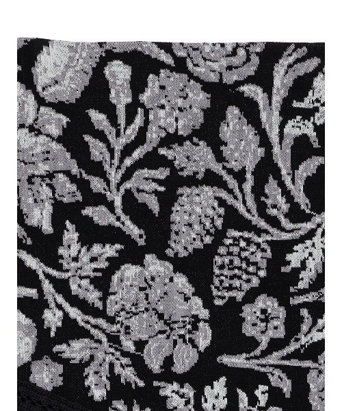 Ameri(アメリ)の「RUG JACQUARD KNIT SKIRT(スカート・レディース・カーキ/ブラック/ターコイズブルー・MEDIUM/SMALL)」の8枚目の写真