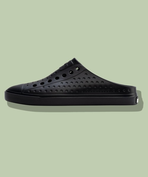 go slow caravan（ゴースローキャラバン）の「native SHOES/ネイティブシューズ 　Jefferson Clog（サンダル・メンズ・ブラック/その他1/ホワイト・24.5cm/25.5cm/26cm/27cm/28cm/23.5cm）」の2枚目の写真