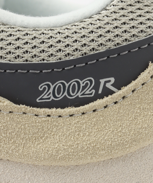 NEW BALANCE（ニューバランス）の「NEW BALANCE (ニューバランス) M2002RFA（スニーカー・メンズ・ベージュ系その他・25.5cm/26cm/26.5cm/27cm/27.5cm/28cm/28.5cm）」の12枚目の写真
