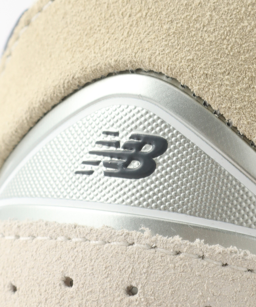 NEW BALANCE（ニューバランス）の「NEW BALANCE (ニューバランス) M2002RFA（スニーカー・メンズ・ベージュ系その他・25.5cm/26cm/26.5cm/27cm/27.5cm/28cm/28.5cm）」の13枚目の写真