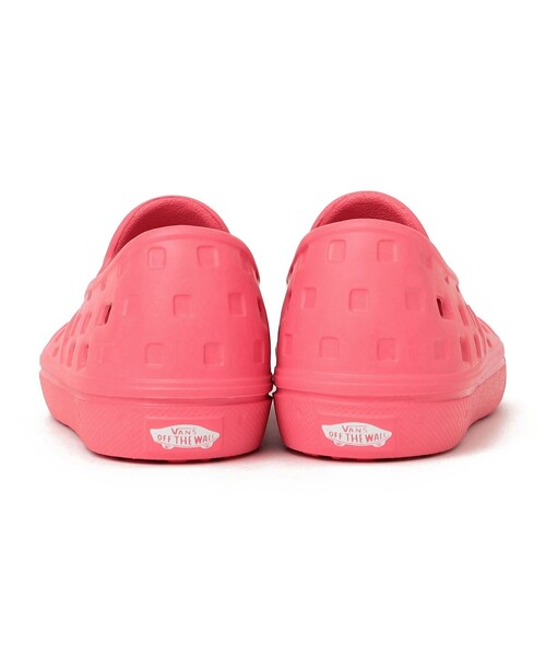 VANS（バンズ）の「VANS:TD SLIP ON TRK（サンダル・キッズ・ピンク・15 /16/14）」の4枚目の写真