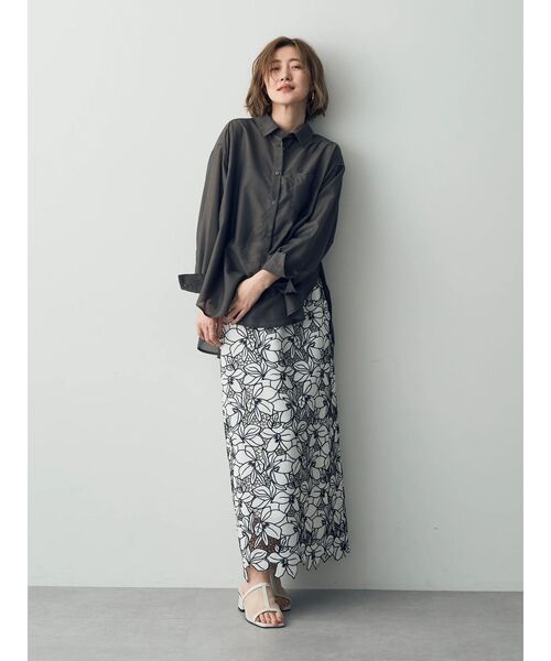 YECCA VECCA（イェッカヴェッカ）の「サイドスリットシアーシャツ（シャツ/ブラウス・レディース・チャコールグレー/アイボリー/サーモンピンク・FREE）」の13枚目の写真