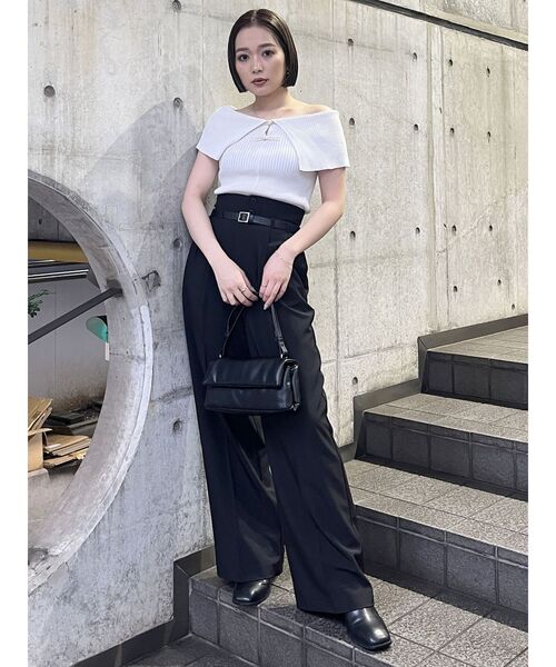 MURUA(ムルーア)の「オフショルチャイナボタンニット(ニット/セーター・レディース・オレンジ/アイボリー/グレー/ブルー・FREE)」の17枚目の写真