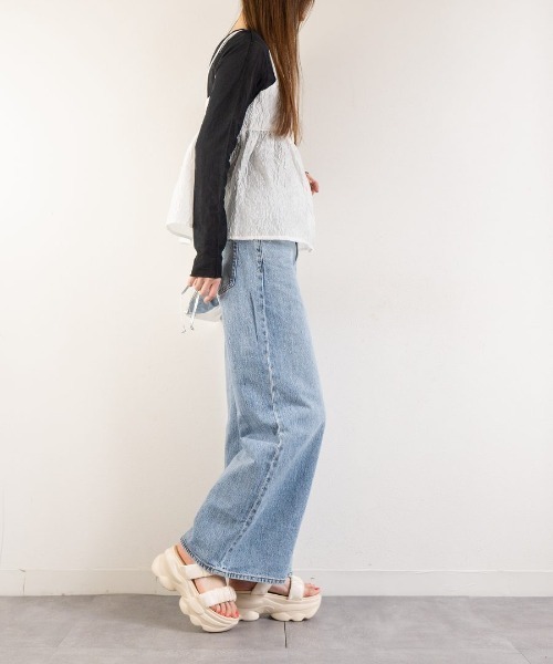 Fabby fabby(ファビィーファビィー)の「厚底シフォン2ベルトサンダル(サンダル・レディース・ブラック/オフホワイト・SMALL/MEDIUM/LARGE)」の5枚目の写真