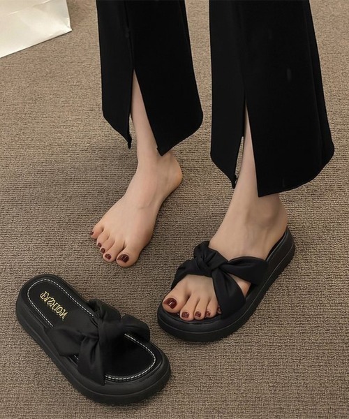 Miniministore(ミニミニストア)の「厚底サンダル ミュールサンダル 美脚 夏(サンダル・レディース・ブラック/アイボリー・24.5cm/24.0cm/23.5cm/23.0cm/22.5cm)」の9枚目の写真