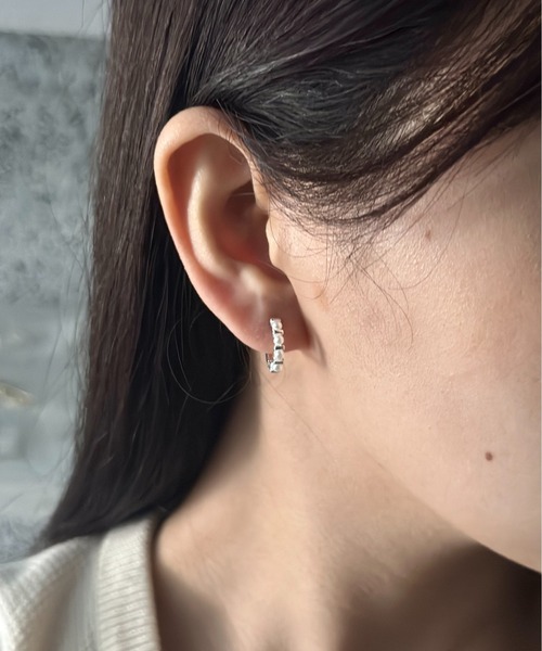Burner(バーナー)の「【CHI SELECT】フープ ピアス ミニパール シンプル chi-pierce-00507 U【GBT】(ピアス(両耳用)・レディース・ゴールド/シルバー・FREE)」の10枚目の写真